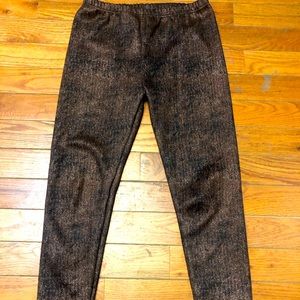 Size large brown and black leggings, super soft and comfortable!
